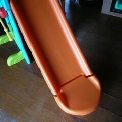 滑り台の画像