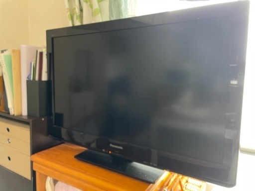 テレビ32インチ