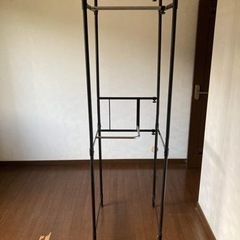 スチールハンガーラックの画像