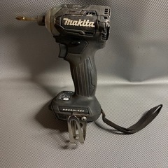 マキタ TD160D インパクトドライバー　本体のみ