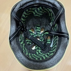 ナットケース 子供用ヘルメット S-Mサイズ 52-59cm nutcaseの画像