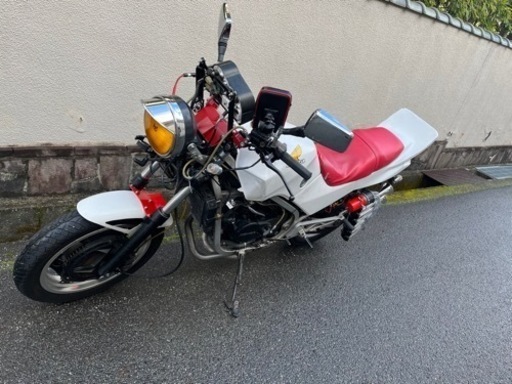 お値引きあり！足付き良いので女性の方も乗りやすいと思います。値引きは現車確認時に有りです！^ ^ホンダvt250feホットロード春山仕様、cbr400f cbx400f仕様　当時物