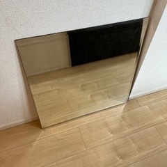 ミラー　60x60cm