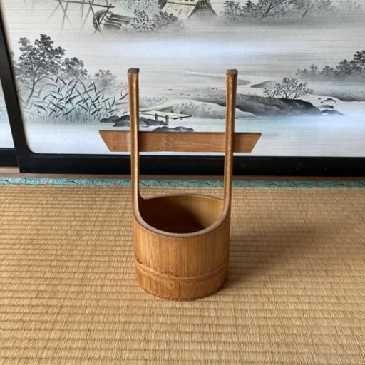 花を生ける桶
