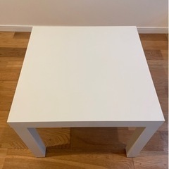 無料でお譲り　IKEA LACK サイドテーブル　ホワイト