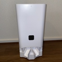 【美品】アプリ対応　自動給餌器