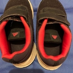 adidas KIDSシューズ 15cm 中古の画像