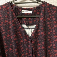 花柄ワンピース　赤の画像