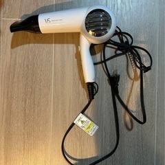 ヴィダルサスーン　ヘアドライヤー　VSD-1212