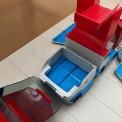 パウパトローラーとダイキャストビークル8点の画像