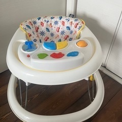 子供用品 ベビー用品 歩行器　ベビーウォーカー　西松屋