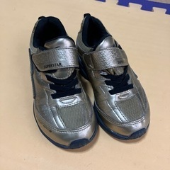 17センチ　靴　金色