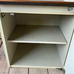 吊戸棚　棚（未使用品です）の画像
