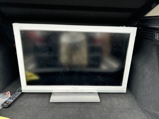 Panasonic製32インチ液晶テレビ