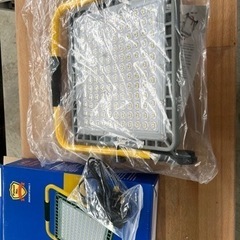 LED 作業灯 充電式 の画像