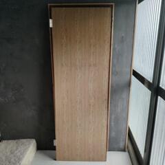 扉の画像