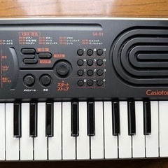 CASIO  デジタルキーボード SA-81 アダプター付属の画像