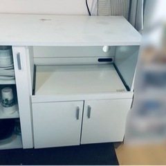 食器棚、キッチンカウンター