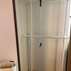 ポールハンガーラック