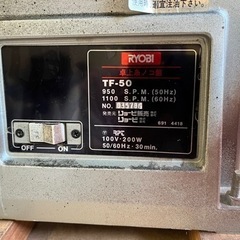 Ryobi リョービ 卓上糸鋸盤 TF-50 卓上糸のこ盤 電動100V フトコロ寸法350mm ストローク15mm 中古 動作品 ④の画像