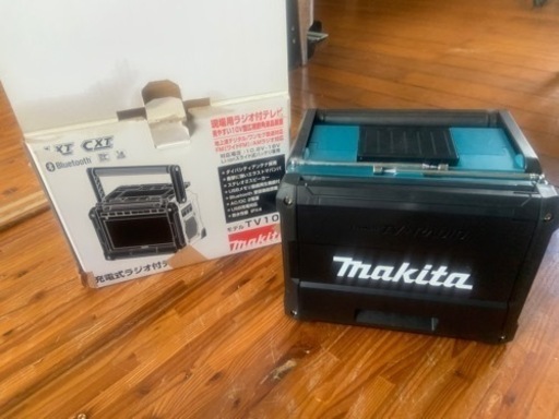 マキタ　充電式ラジオ付テレビ TV100