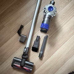 購入者決定済　ダイソン v6