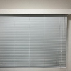 家具 カーテン、ブラインド