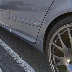 AUDI A4 Avant 1.8T クワトロ S-line グレード限定色 2004年式の画像