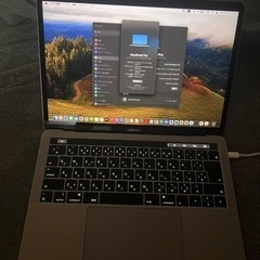 MacBookpro(Touchbar モデル)の画像