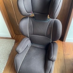 ジュニアシート　中古