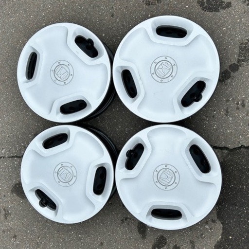 中古　
ホンダN-ONE純正スチールホイール