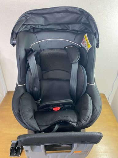 決まりました　
【糸島市内 送料無料】　超美品　コンビ　クルムーヴ　ISOFIX エッグショックNBW ブラック　combi 48201-1-015