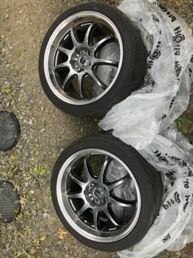 【美品】ワークエモーション　D9R 18インチ