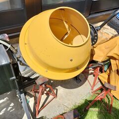 【長期保管品】まぜ太郎 AMZ-50？ コンクリートミキサー ポットミキサー 電動 モルタル 100V  生コン セメント 撹拌機 かくはん機の画像