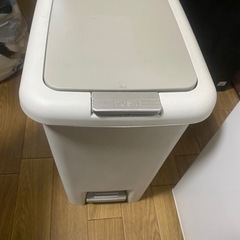 ゴミ箱
