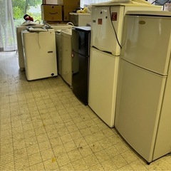 冷蔵庫3台・ 洗濯機6台
の画像