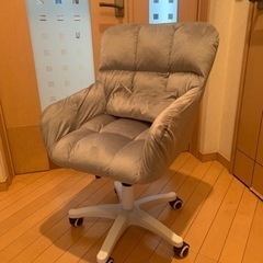 ほぼ新品！！　【デスクチェア　2個】