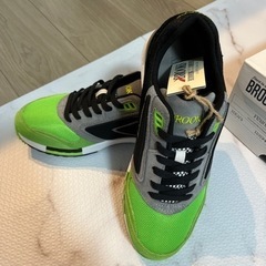 ブルックス　スニーカー　ランニングシューズ　25.5cm