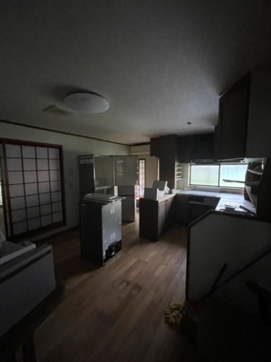全て貰って頂ける方に15万差し上げます。不要品回収