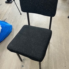 椅子(2脚)の画像