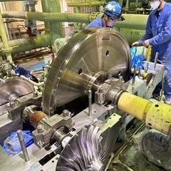 修理　メンテナンス　機械