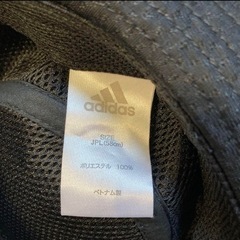 新品未使用 adidas バケットハットの画像