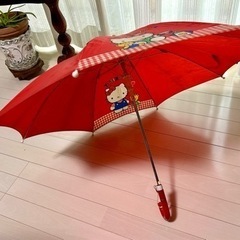キティーちゃんの子供用傘の画像