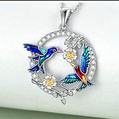 ・/j→→→m33-4★ハチドリカップル ダイヤステンドグラスプラチナ仕上925シルバーネックレス誕生日プレゼント旅行新春ギフト国内発送　　　　　　　　　　　　　　　　　　　　　　　#女性用アクセサリー販売hskt0095414の画像