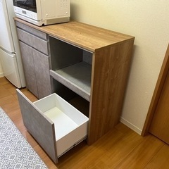 キッチンボードの画像