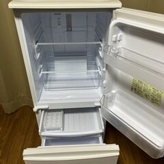 SHARP シャープ 冷凍冷蔵庫 137L SJ-D14E-W 2019年製の画像