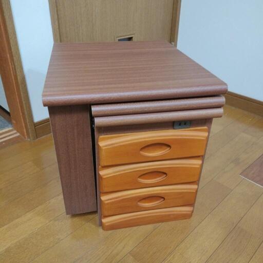 お譲り先決定！家具 折りたたみテーブルNo.1