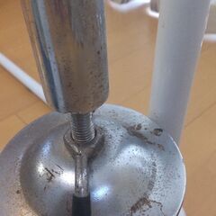 「終了しました」鉄棒　室内の画像