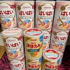はいはい、ほほえみミルク空き缶17個