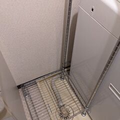 メタルラック（洗濯機周り用）の画像